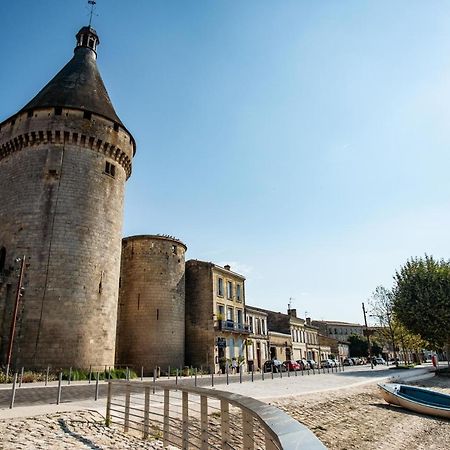 Logis Hotel De La Tour Libourne Zewnętrze zdjęcie