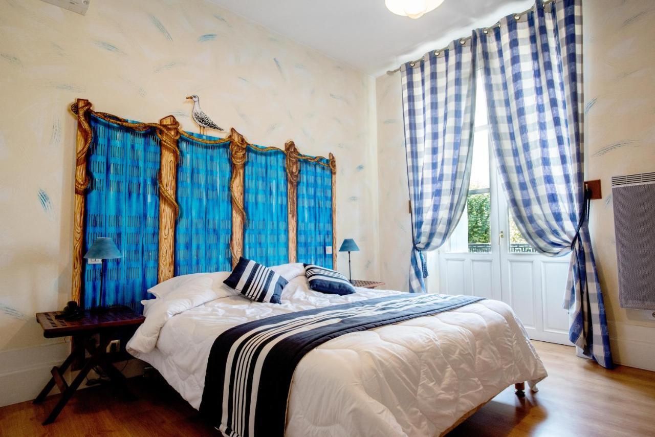 Logis Hotel De La Tour Libourne Zewnętrze zdjęcie