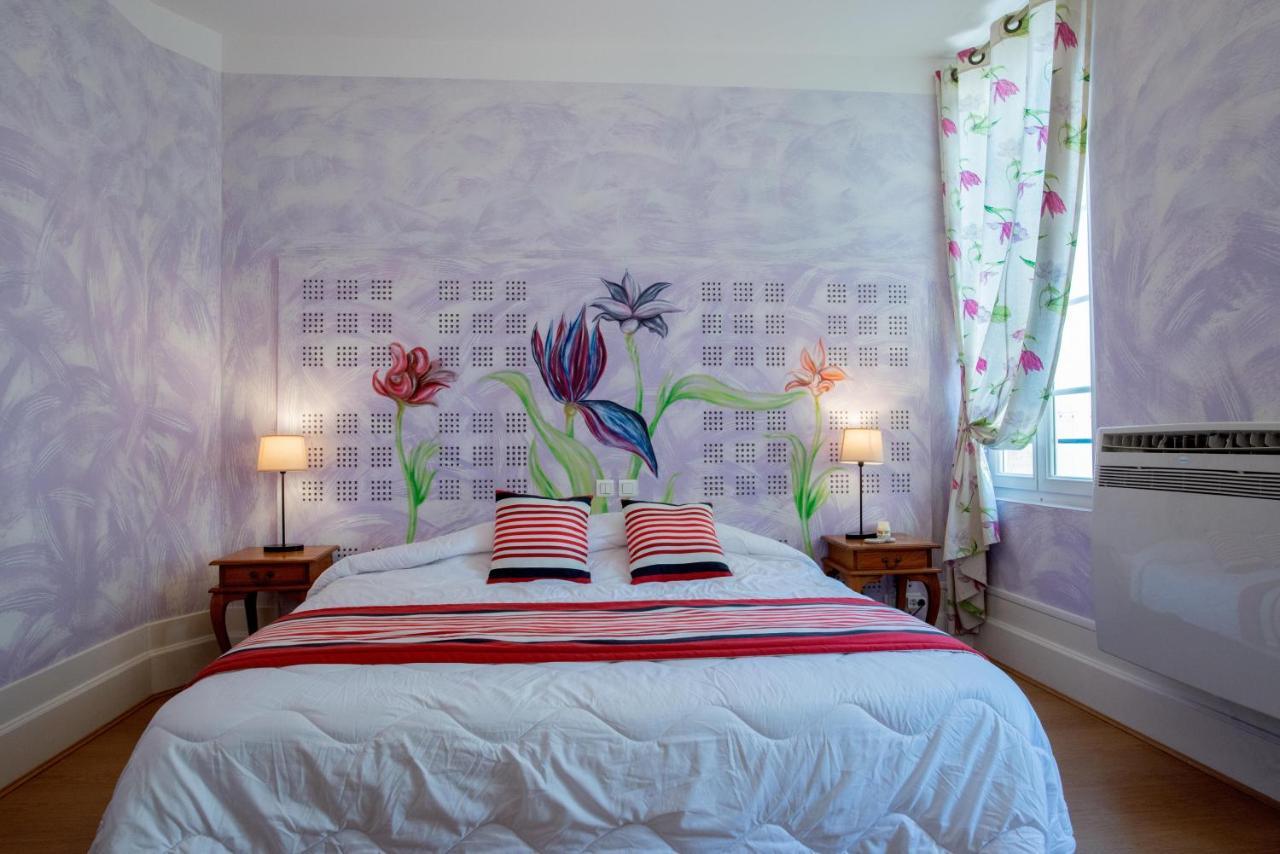 Logis Hotel De La Tour Libourne Zewnętrze zdjęcie