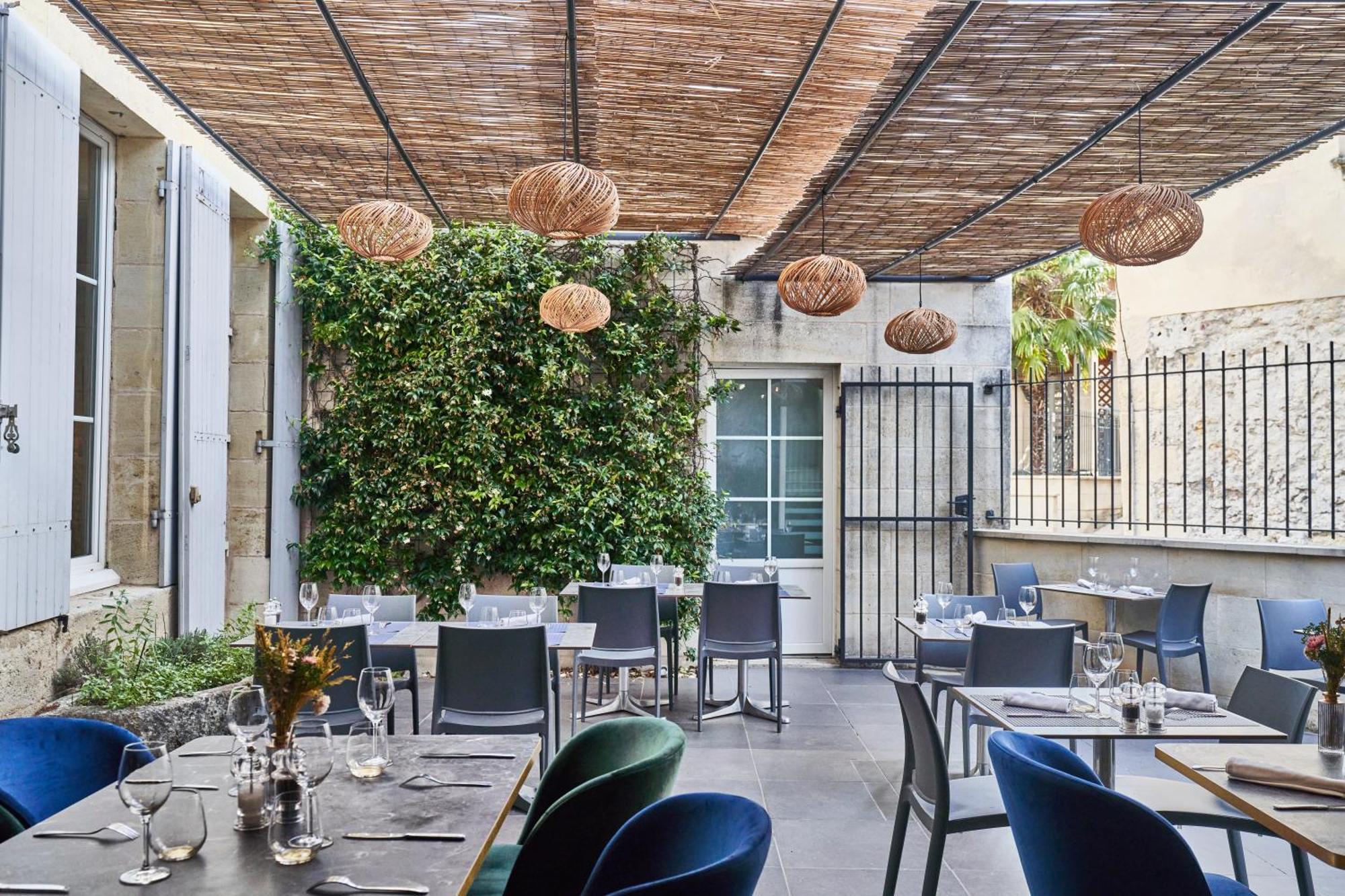 Logis Hotel De La Tour Libourne Zewnętrze zdjęcie